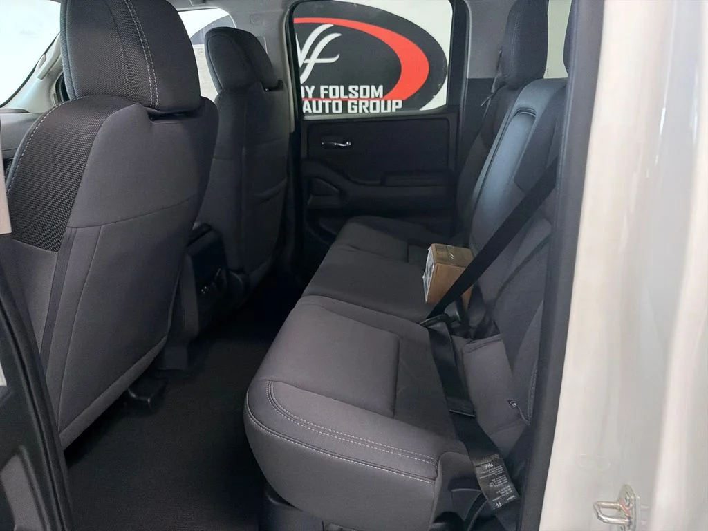 New 2027 Glacier White Nissan Crew Cab SV image 12