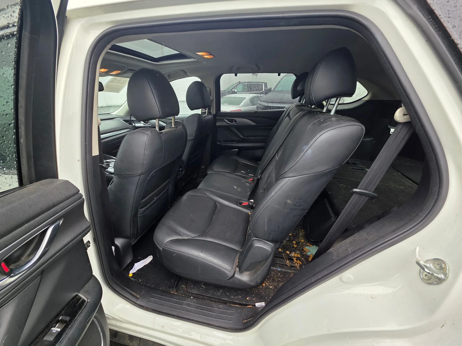 Used 2018 Snowflake White Pearl Mica Mazda Touring image 13