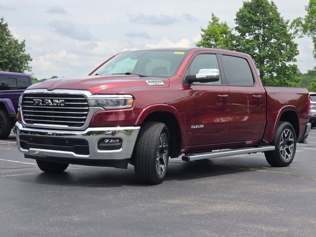 Used 2025 Delmonico Red Pearlcoat RAM Laramie image 25