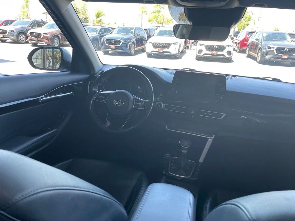 Used 2021 Gray Kia EX image 12