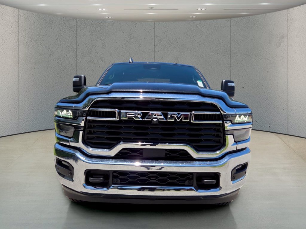 New 2026 Diamond Black Crystal Pearl-Coat Exterior Paint RAM Big Horn image 12