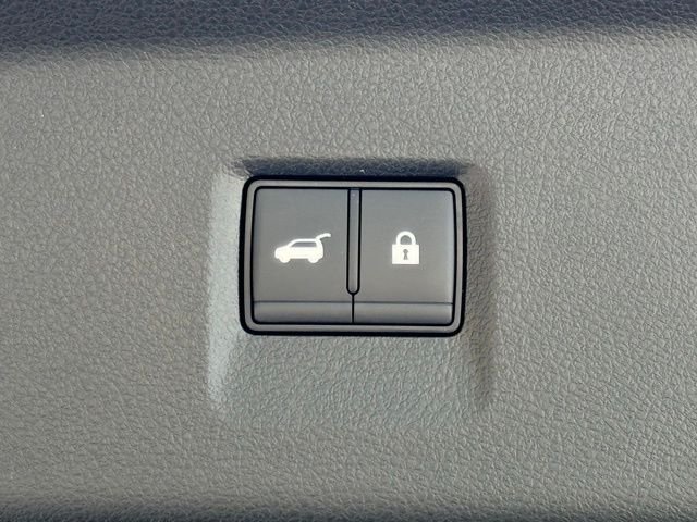 New 2026 HARBOR GRAY INFINITI Luxe AWD image 40