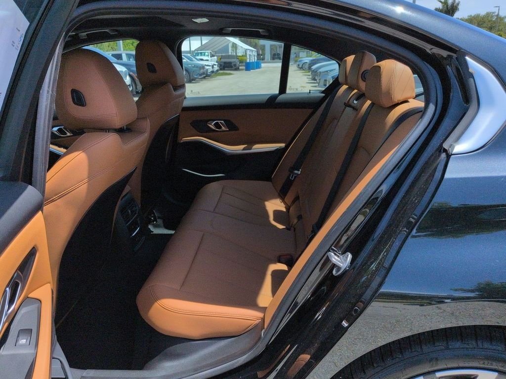 New 2026 Black Sapphire Metallic BMW 330i xDrive image 13