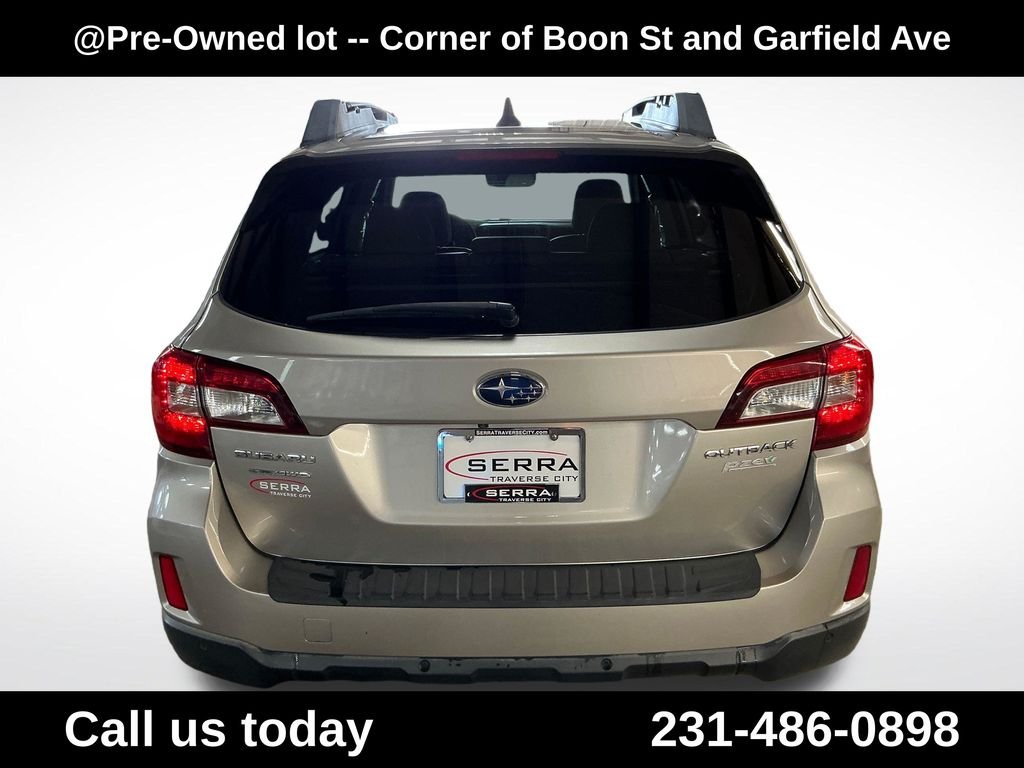 Used 2017 Gray Subaru 2.5i image 4
