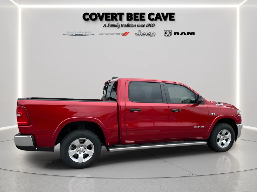 New 2026 Molten Red Pearl-Coat Exterior Paint RAM Big Horn/Lone Star image 11