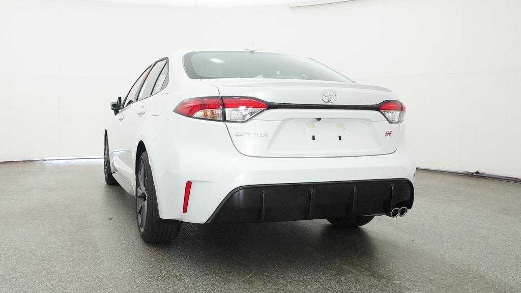 New 2026 Wind Chill Pearl Toyota SE image 5