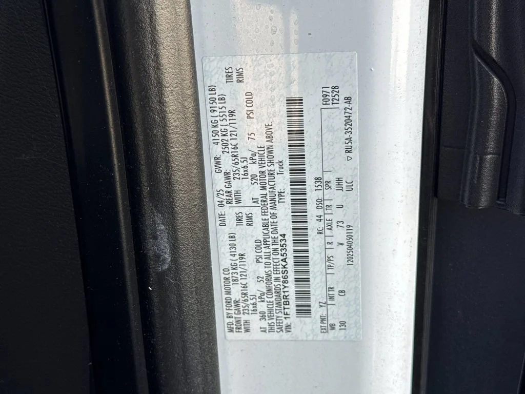 Used 2025 White Ford  image 31