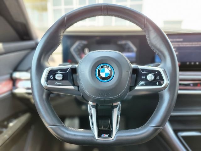 Certified Used 2023 Black BMW xDrive60 image 29