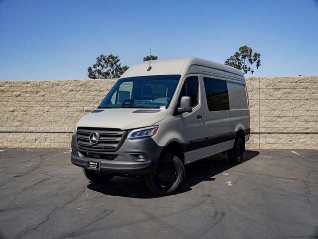 2026 Mercedes-Benz Sprinter Crew Van 2500 High Roof I4 Diesel HO 144 AWD