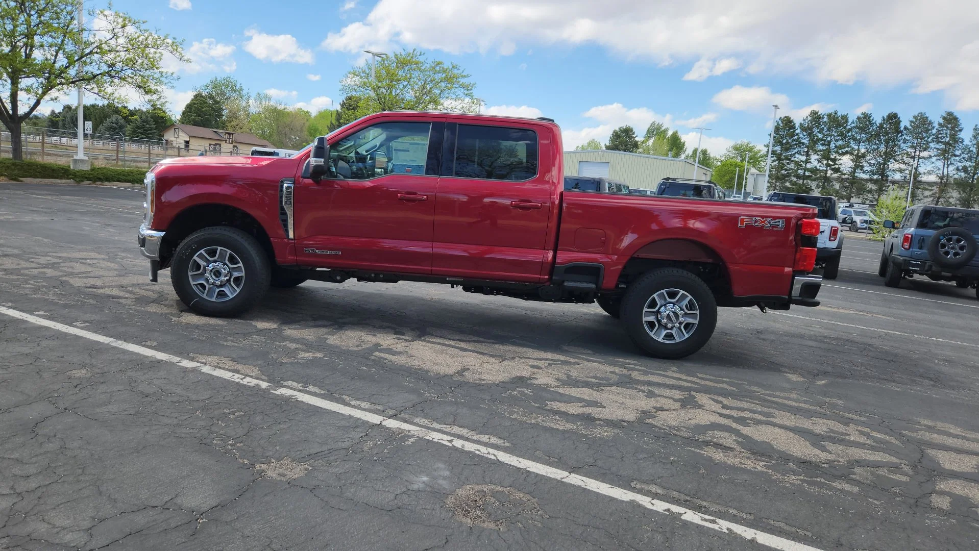 2025 Ford F-350 Super Duty Lariat - Photo 7