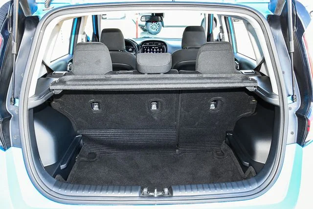 Used 2024 Blue Kia EX image 22
