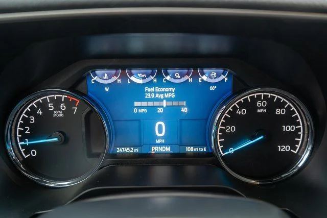 Used 2023 Gray Ford XLT image 21