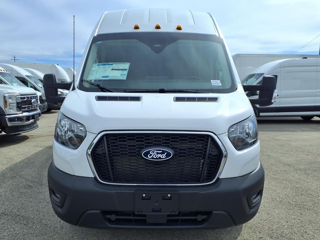 New 2027 Oxford White Ford Cargo Van image 6