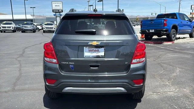 Used 2018 NIGHTFALL GRAY METALLIC Chevrolet LT image 4