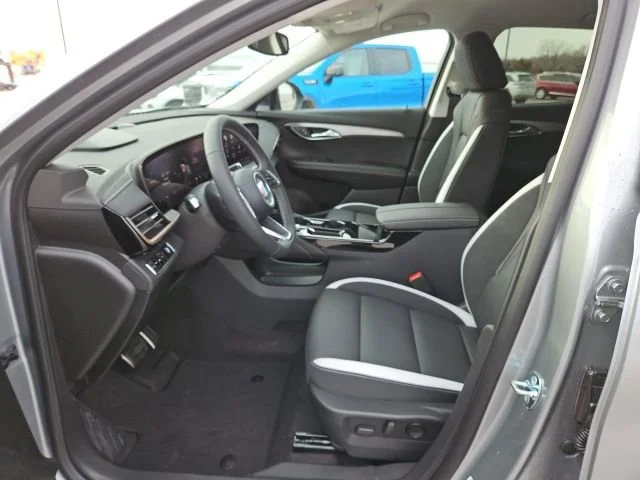 2025 Buick Envision Sport Touring - Photo 18