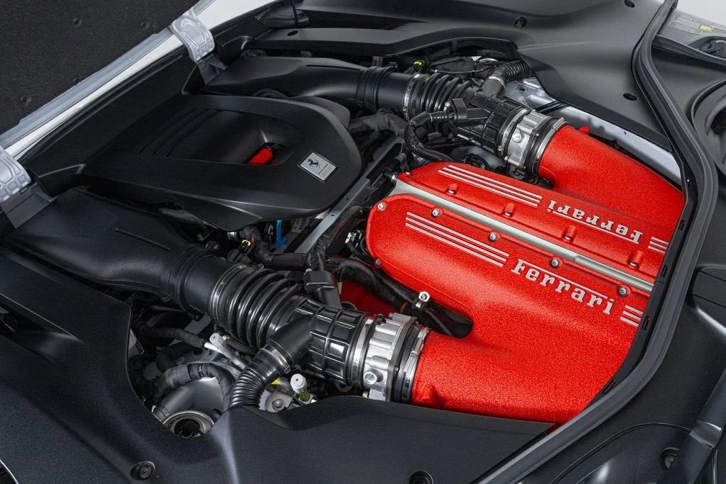 Used 2025 Bianco Artico Ferrari Coupe image 9