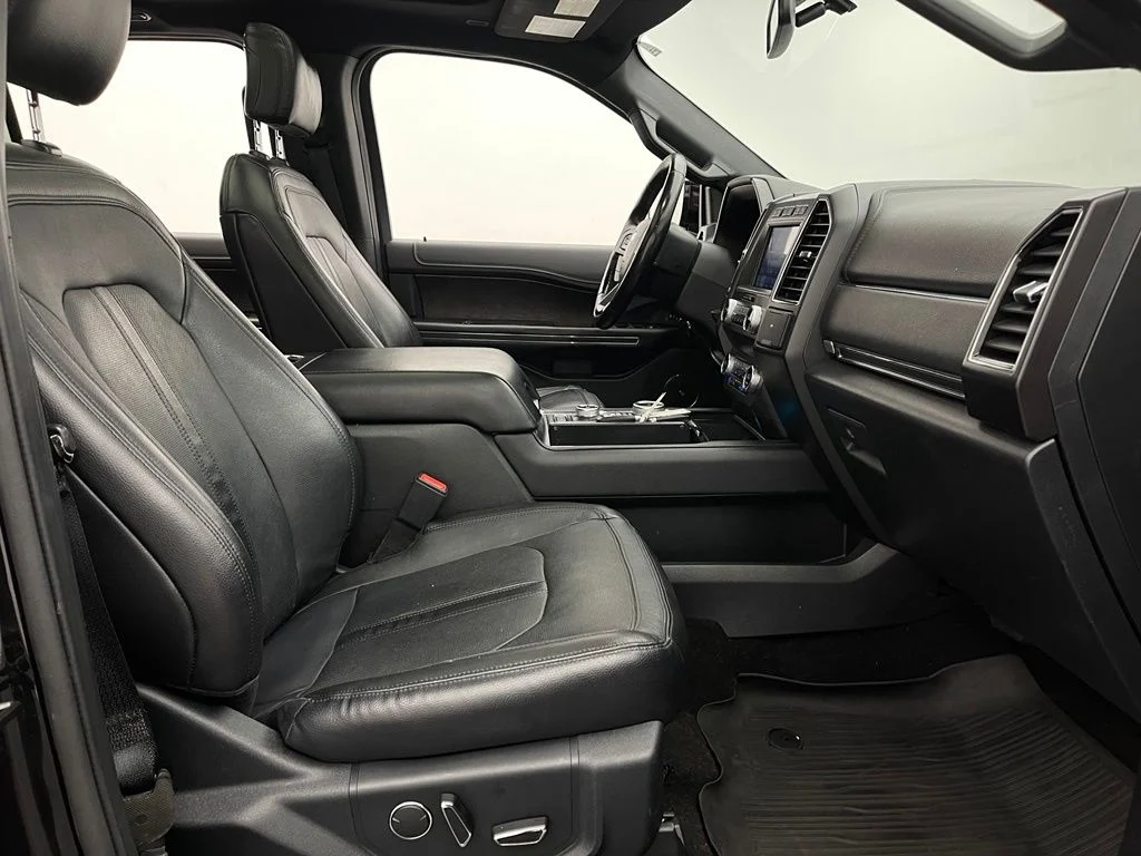 Used 2020 Black Ford Limited image 38