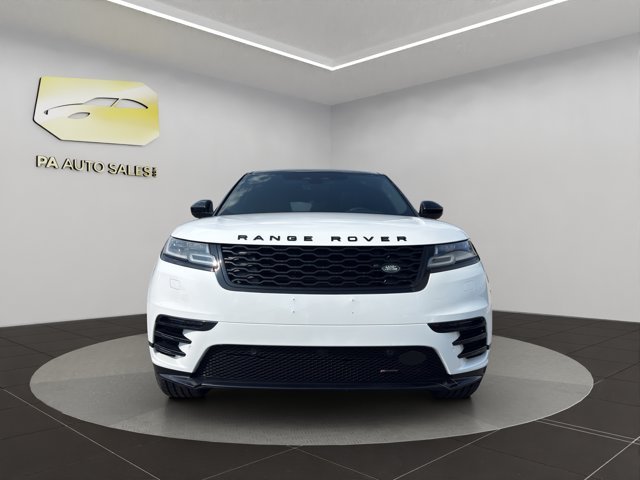 Used 2022 White Land Rover R-Dynamic S image 2