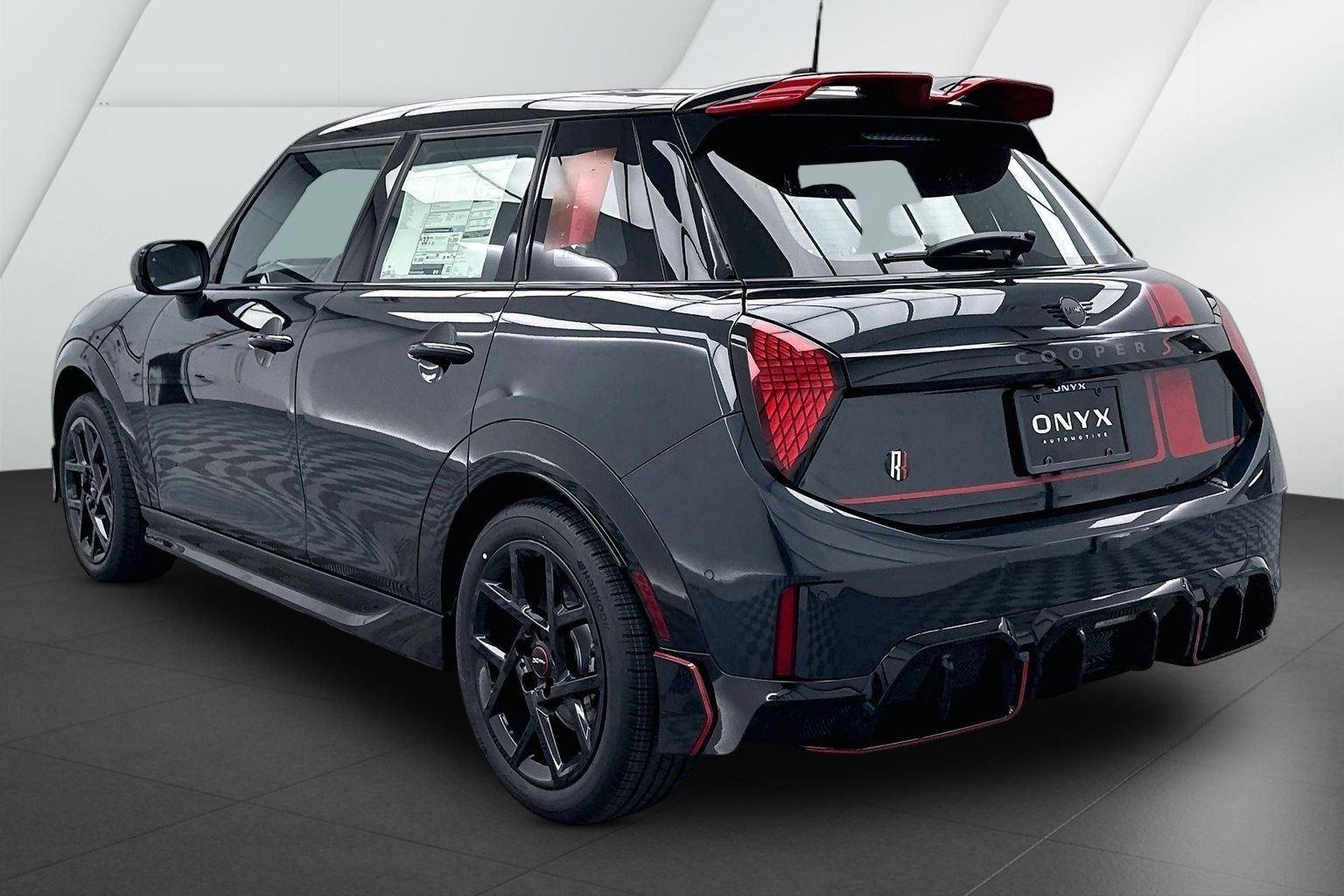New 2026 Black Roof and Mirror Caps MINI Cooper S image 6