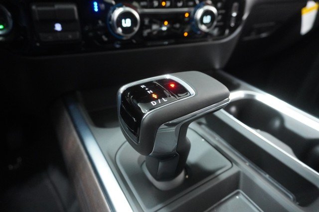 2026 GMC Sierra 1500 SLT - Photo 35