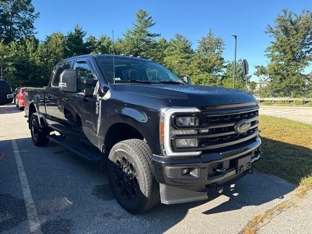 Used 2024 Black Metallic Ford XLT image 3