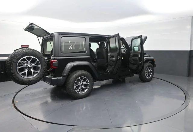 New 2026 Black Clear-Coat Exterior Paint Jeep Sport S image 36