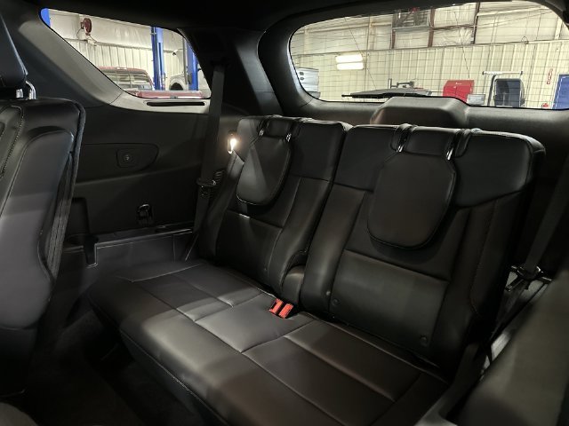 New 2027 Agate Black Metallic Ford Tremor® image 31