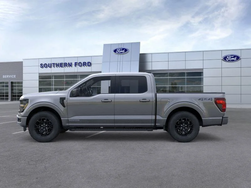 New 2026 Carbonized Gray Metallic Ford XLT image 2