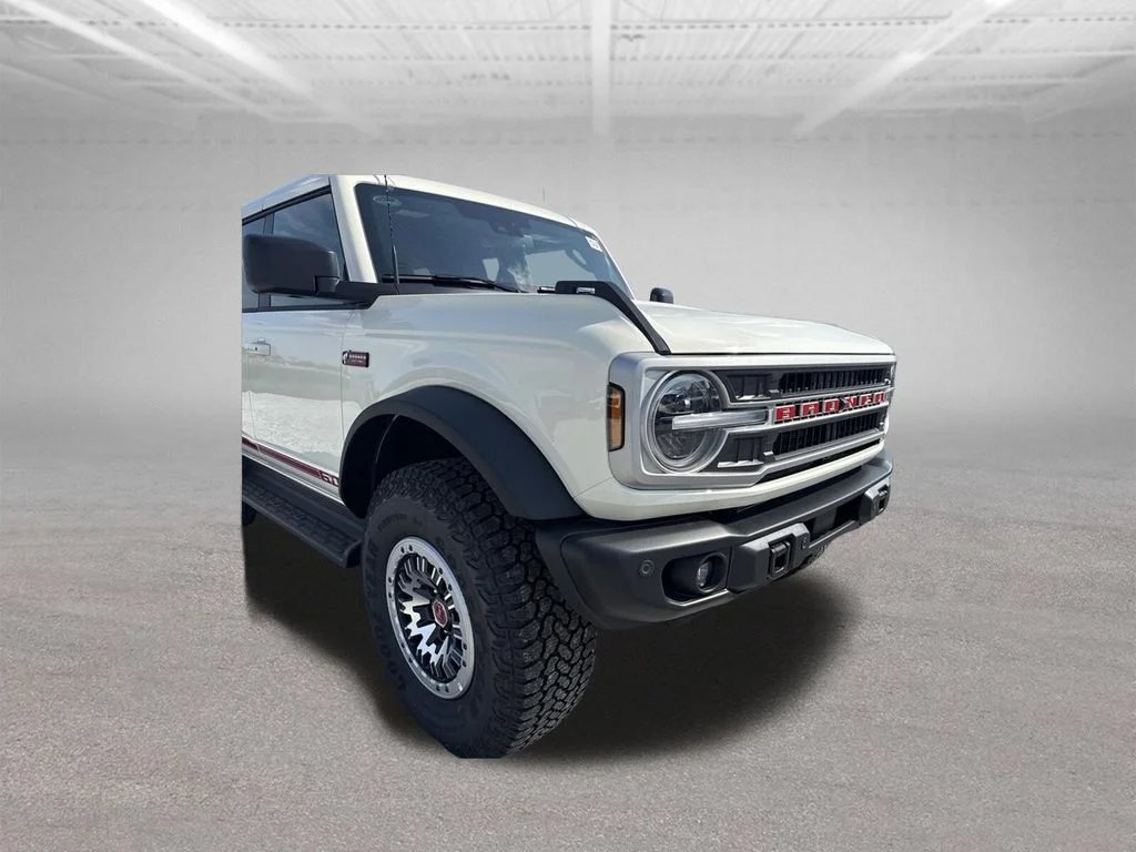 New 2026 Wimbledon White Ford Outer Banks® image 11