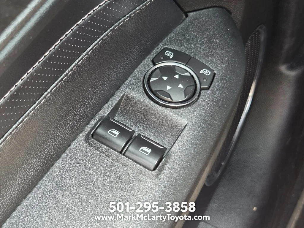 Used 2022 White Ford GT Premium image 28