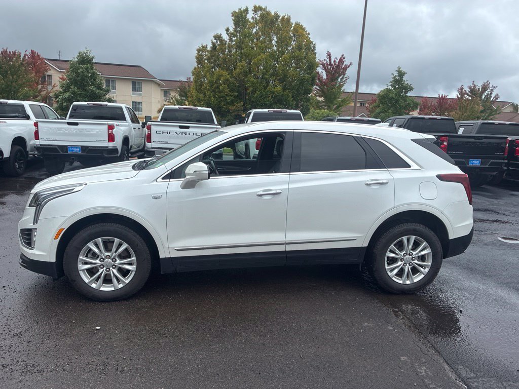 Used 2021 White Cadillac Luxury image 4