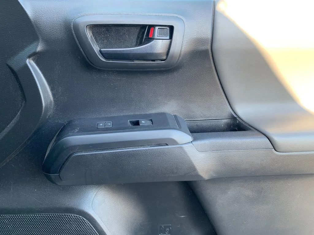 Used 2023 White Toyota SR image 19