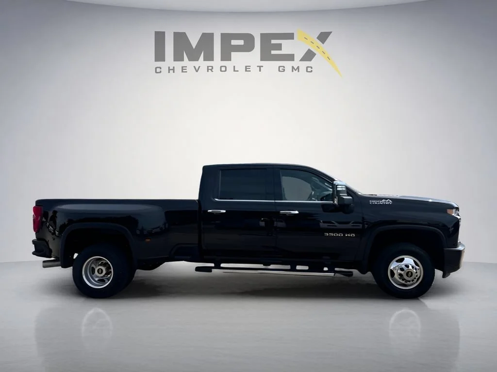 Used 2023 Black Chevrolet High Country DRW image 6