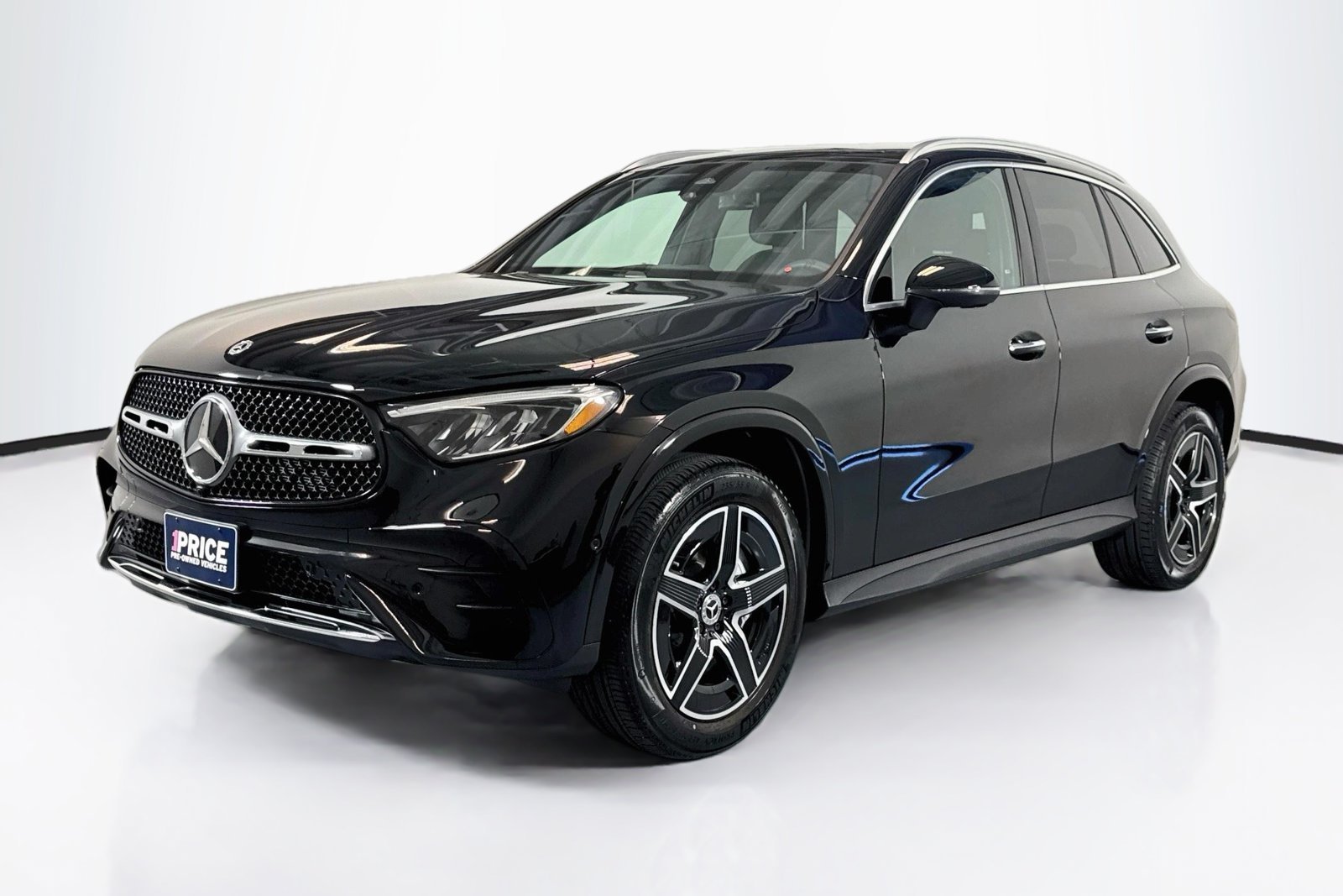 Certified Used 2026 Black Mercedes-Benz GLC 300 image 1