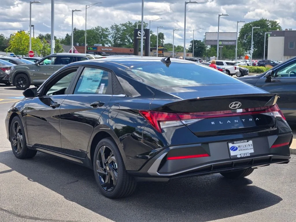New 2026 Abyss Black Hyundai SEL Sport image 13