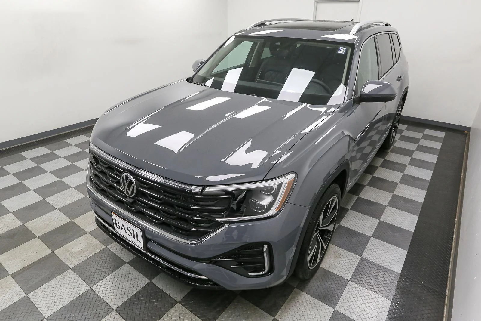 New 2026 Pure Gray Volkswagen 2.0T SEL Premium R-Line image 6