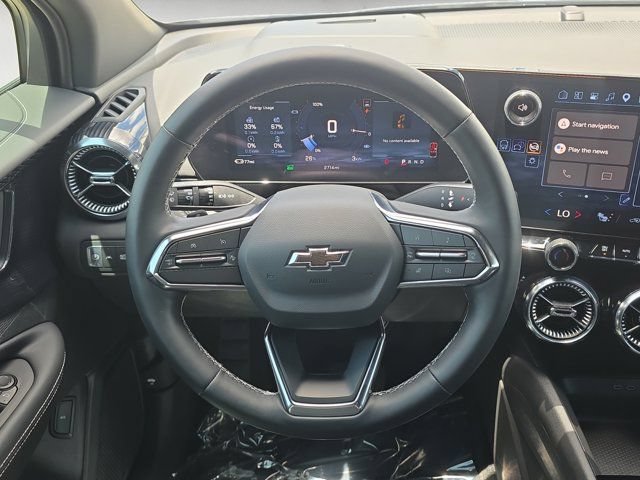 New 2026 Summit White Chevrolet LT image 12
