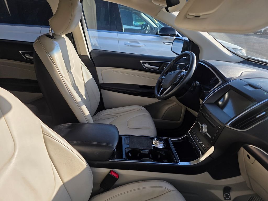 Used 2019 Gray Ford Titanium image 5