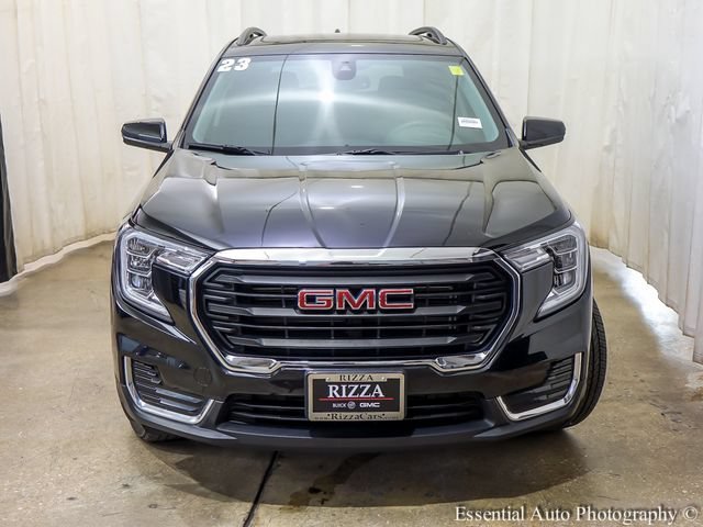 Certified Used 2023 EBONY TWILIGHT METALLIC GMC SLE image 7