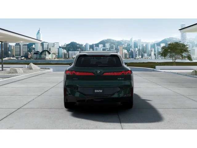 New 2027 Vancouver Green Metallic BMW 40 xDrive image 5