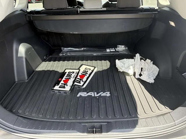 Used 2025 Silver Toyota XLE image 29