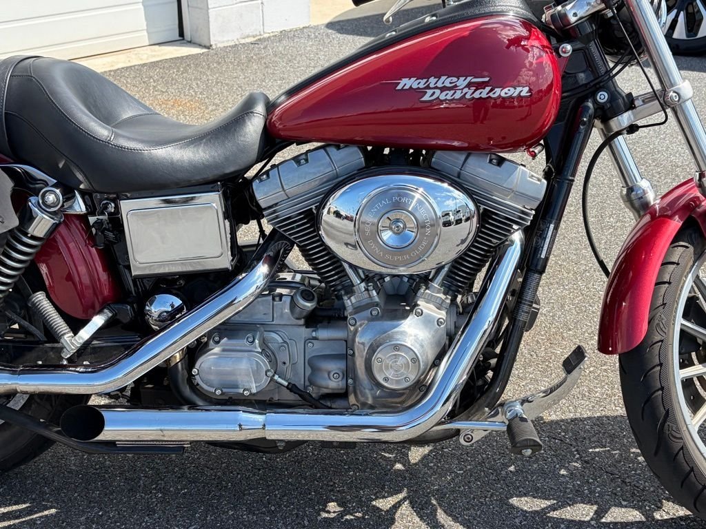 Used 2004 Red Harley-Davidson  image 21