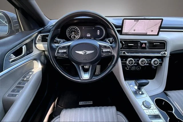 Used 2023 Silver Genesis 2.0T image 8