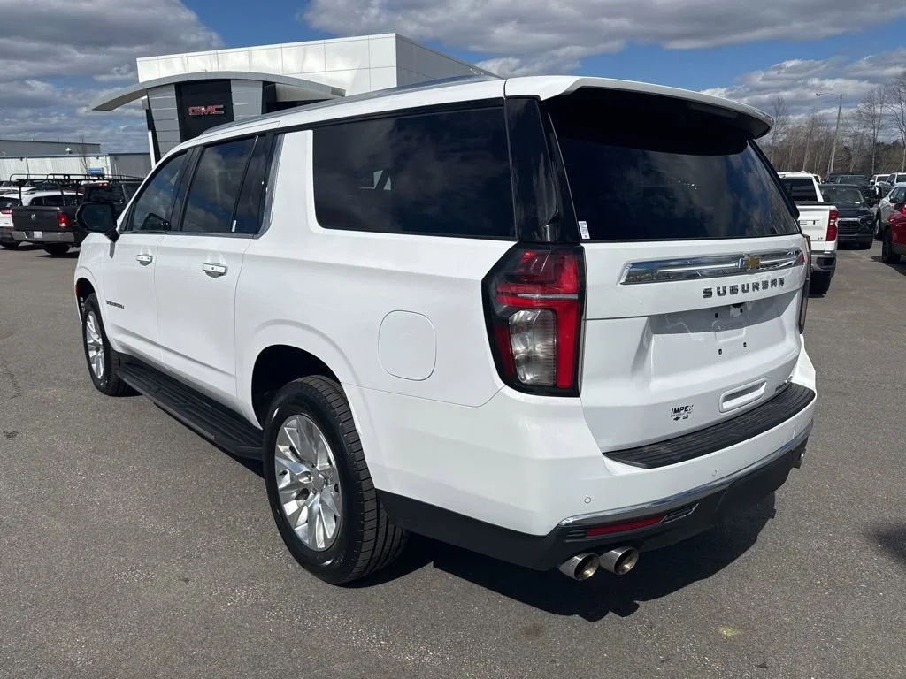 Used 2023 Summit White Chevrolet Premier image 3