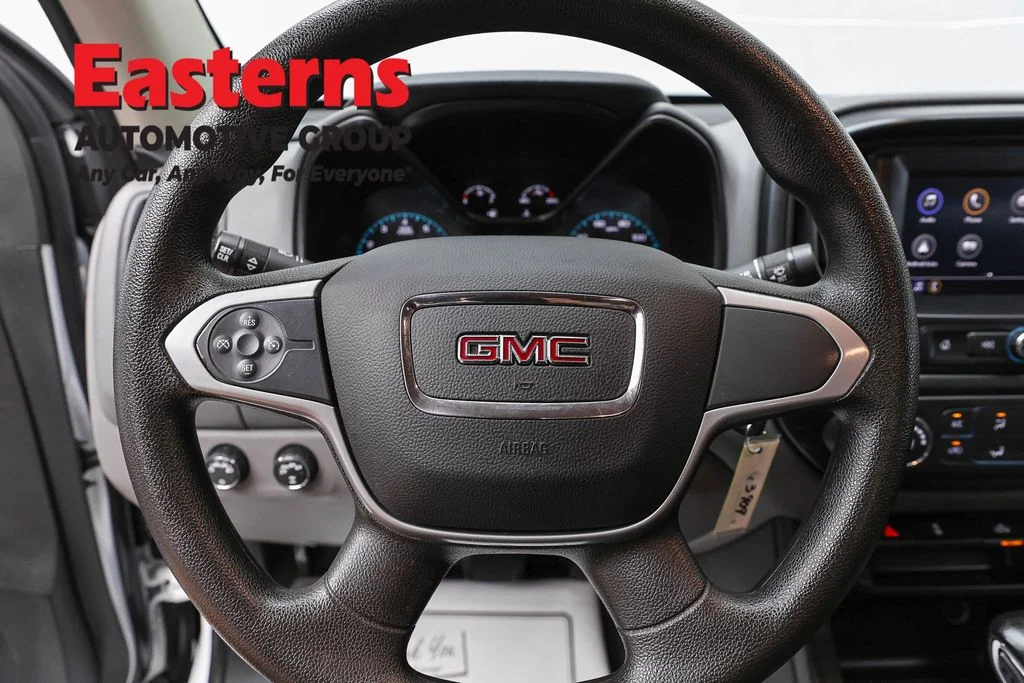 Used 2022 White GMC Elevation Standard image 10