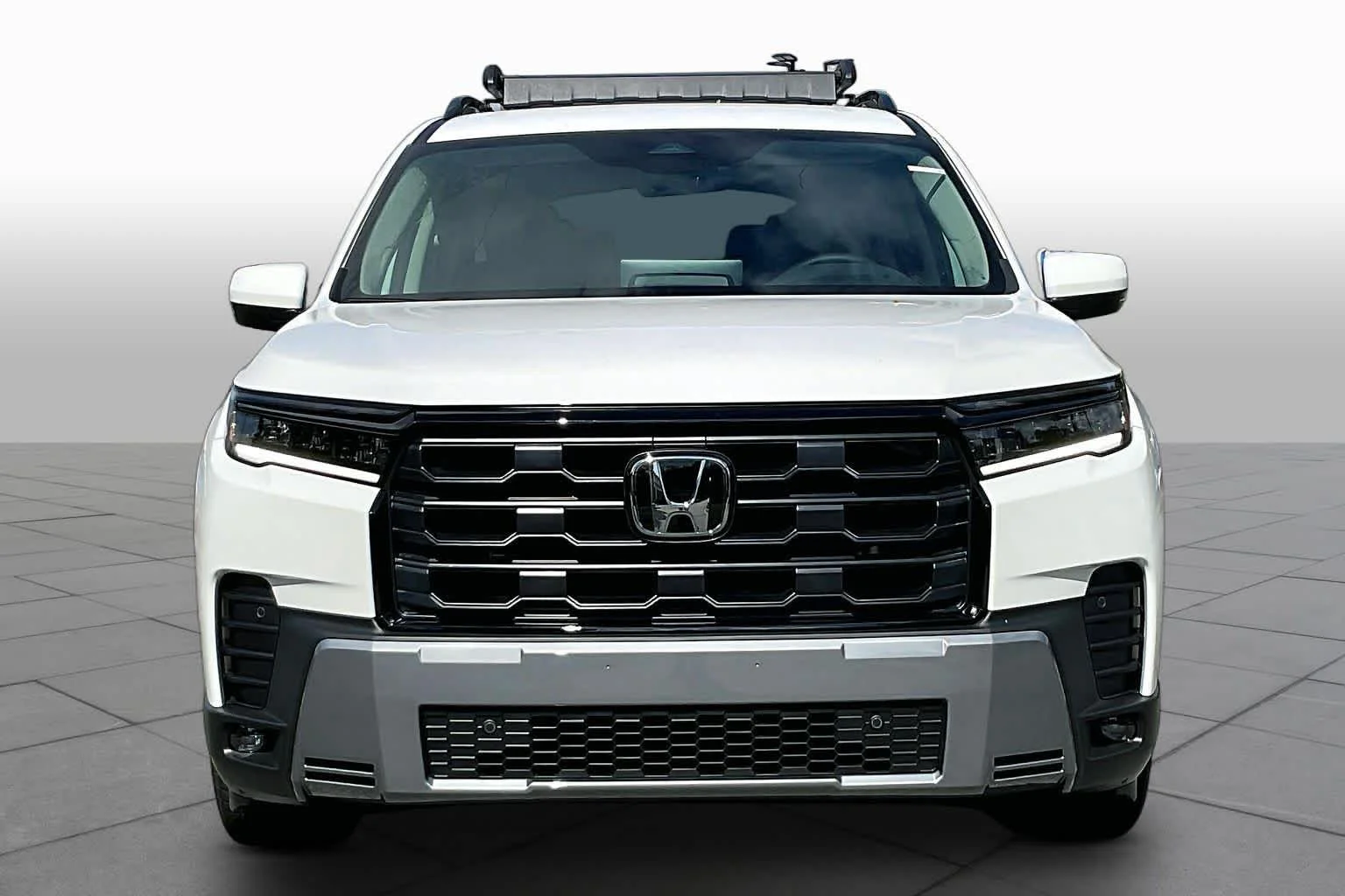 New 2026 Platinum White Pearl Honda EX-L image 3