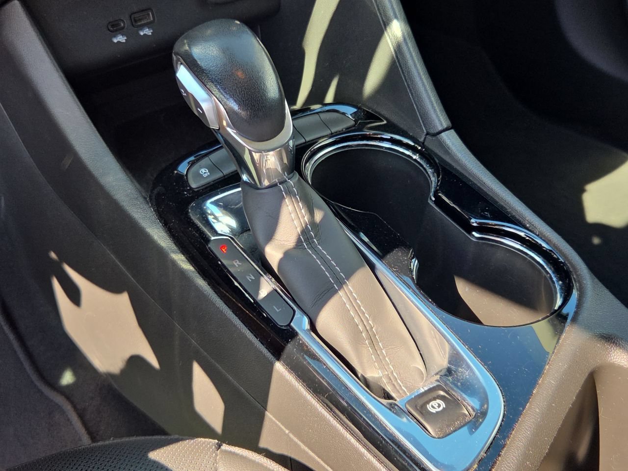 Used 2024 Ebony Twilight Metallic Buick Sport Touring image 16
