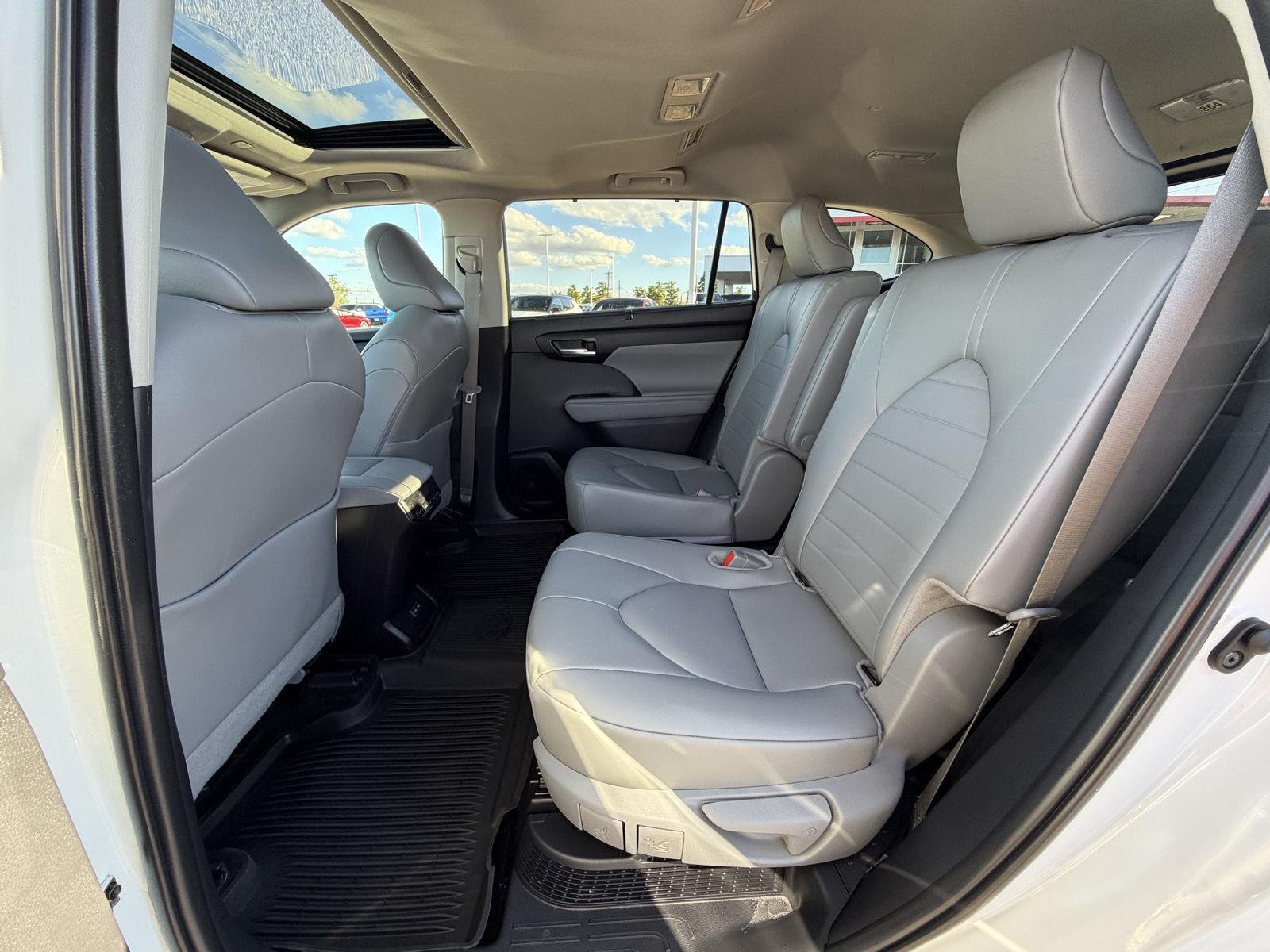 Certified Used 2026 Wind Chill Pearl Toyota XLE image 24