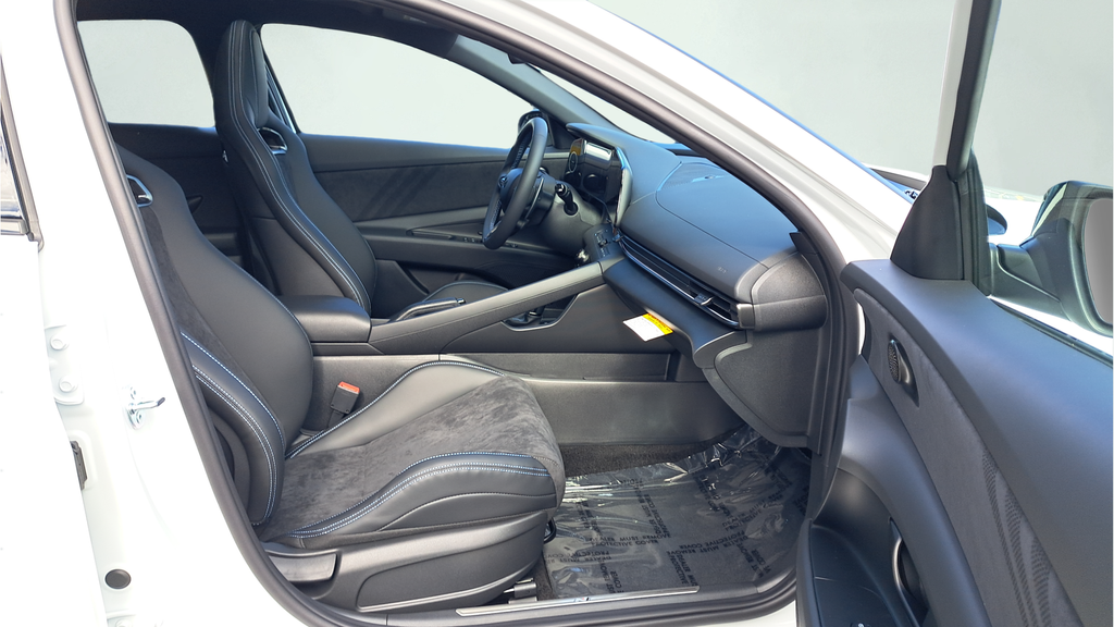 New 2026 White Hyundai Base image 16