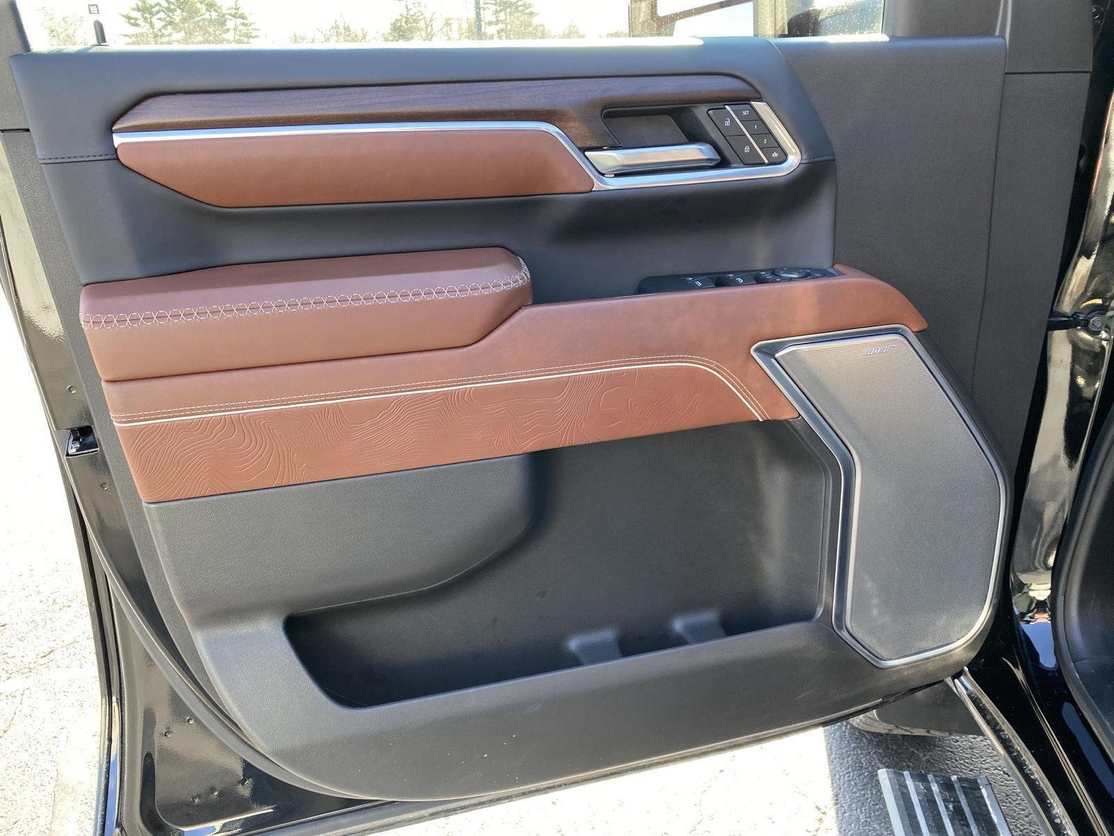 2025 GMC Sierra 2500HD Denali Ultimate - Photo 38